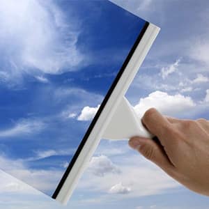 On a les Secrets d’un Expert pour des Vitres Sans Calcaire : Vibrant et Jubilant !