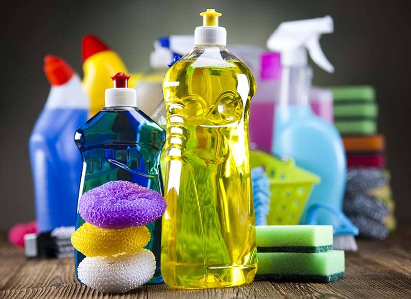 laver les vitres avec les produits professionnels